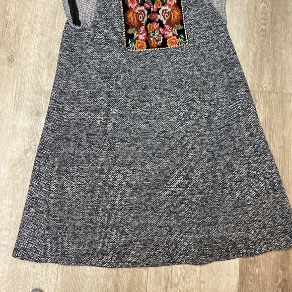 Beautiful unique dress - Picture 4 of 4